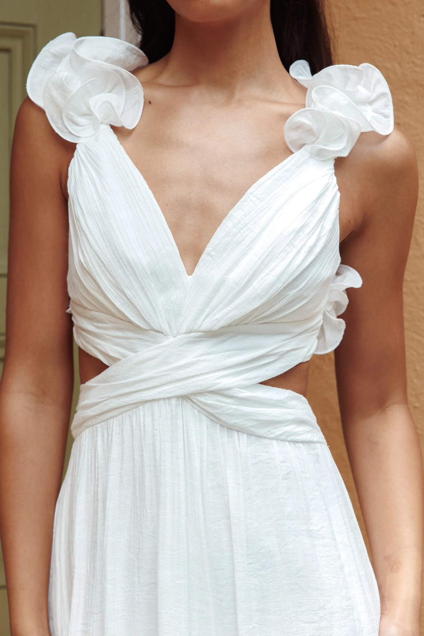 Madara Laced Back Ruffle Dress White - Image 5