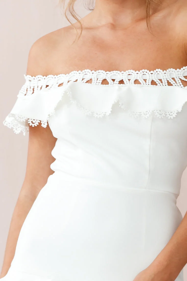 Maddie Off-Shoulder Lace Embroidery Dress White - Image 5