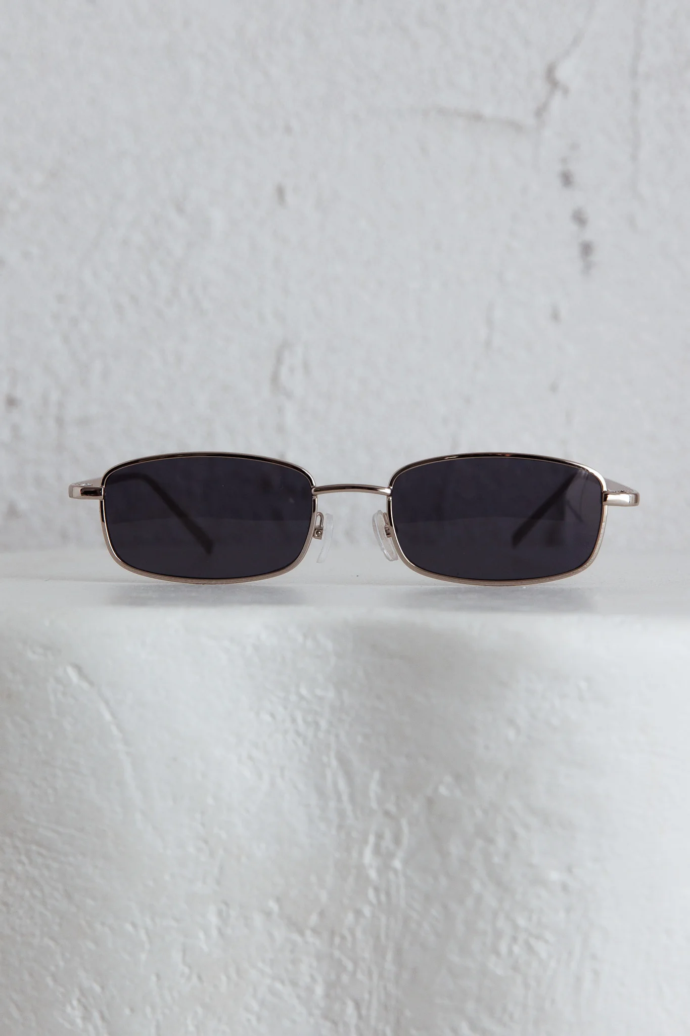 Mae Rectangle Sunglasses Black - Image 2