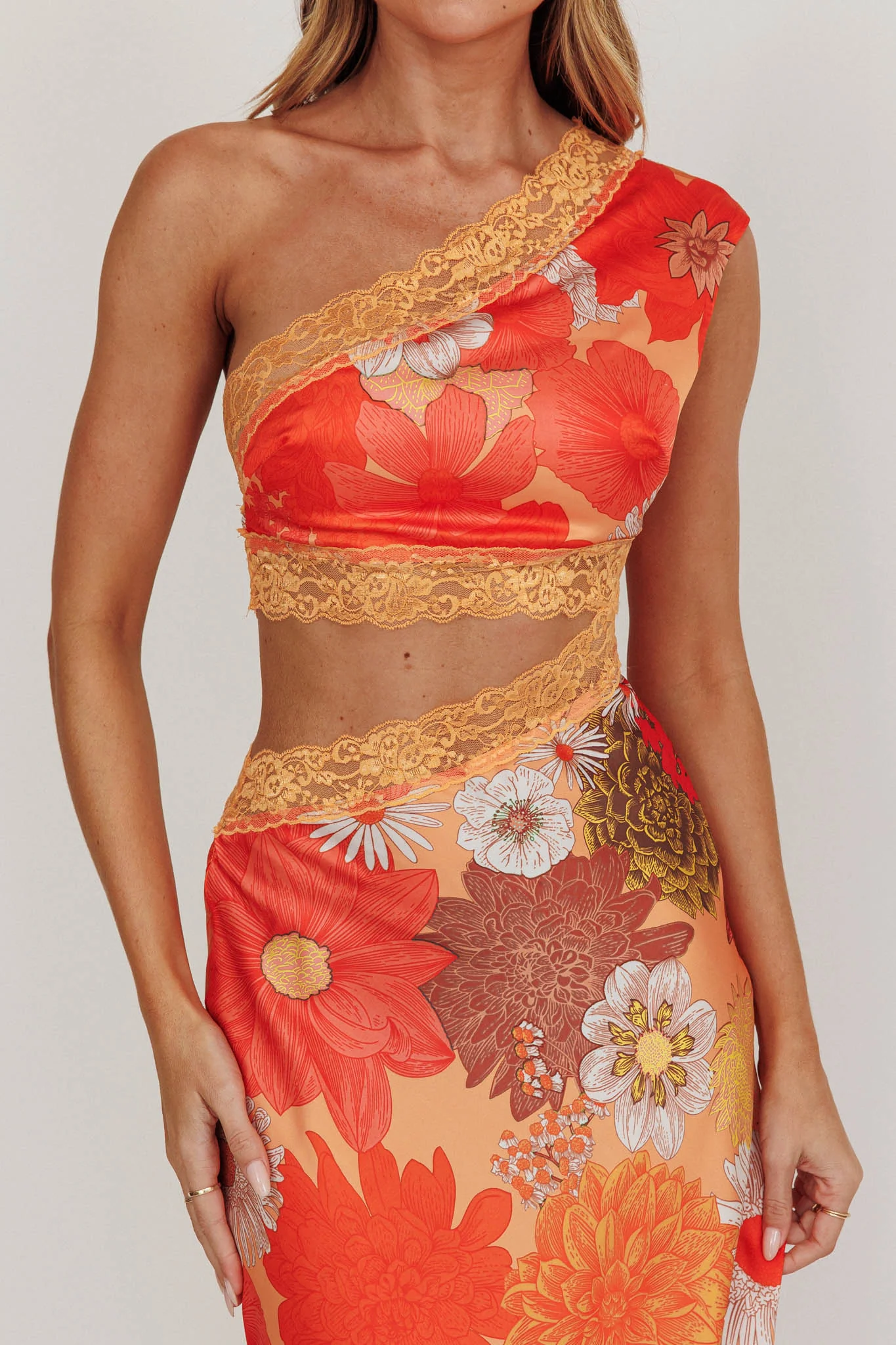 Mahli One-Shoulder Cut-Out Maxi Dress Floral - Image 5