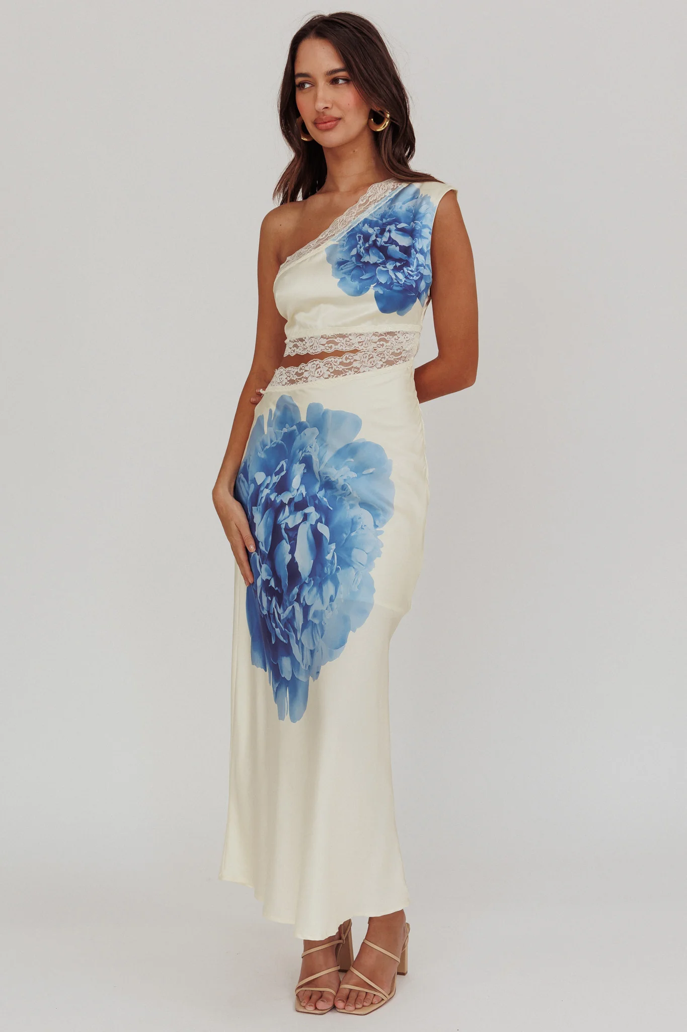 Mahli One-Shoulder Cut-Out Maxi Dress Ivory - Image 6