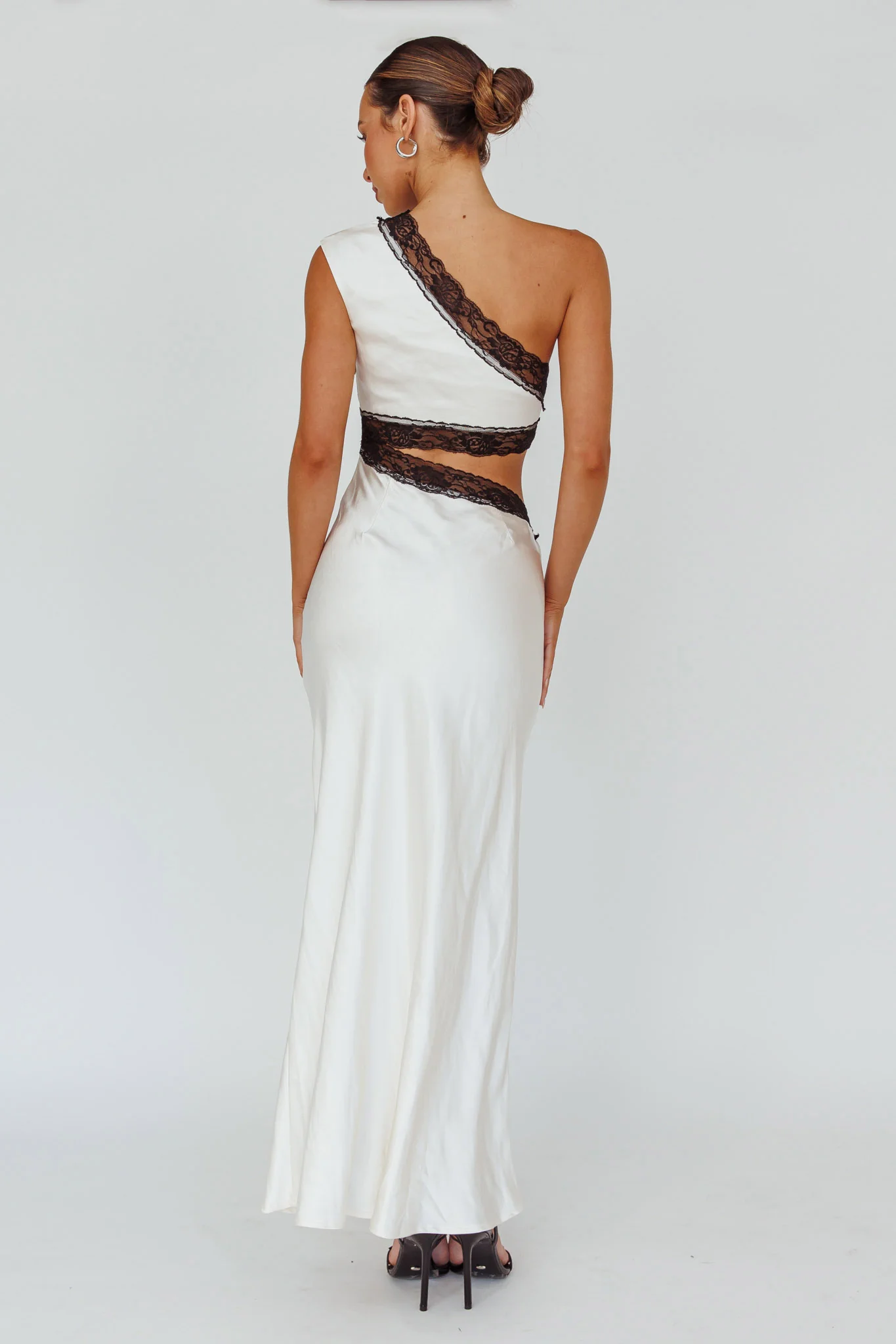 Mahli One-Shoulder Maxi Dress Champagne - Image 3