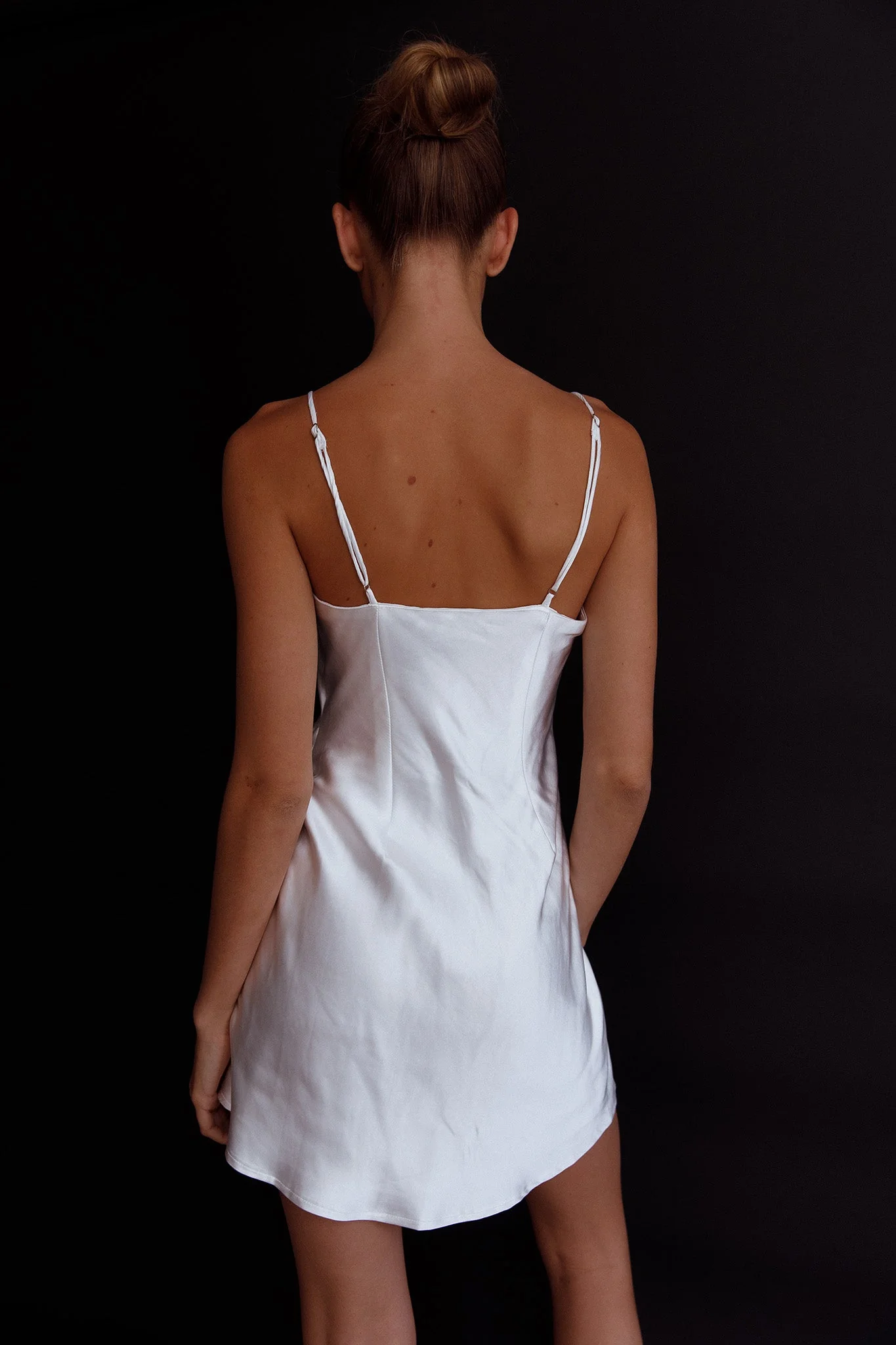 Making Headlines Diamante Neckline Mini Dress White - Image 9