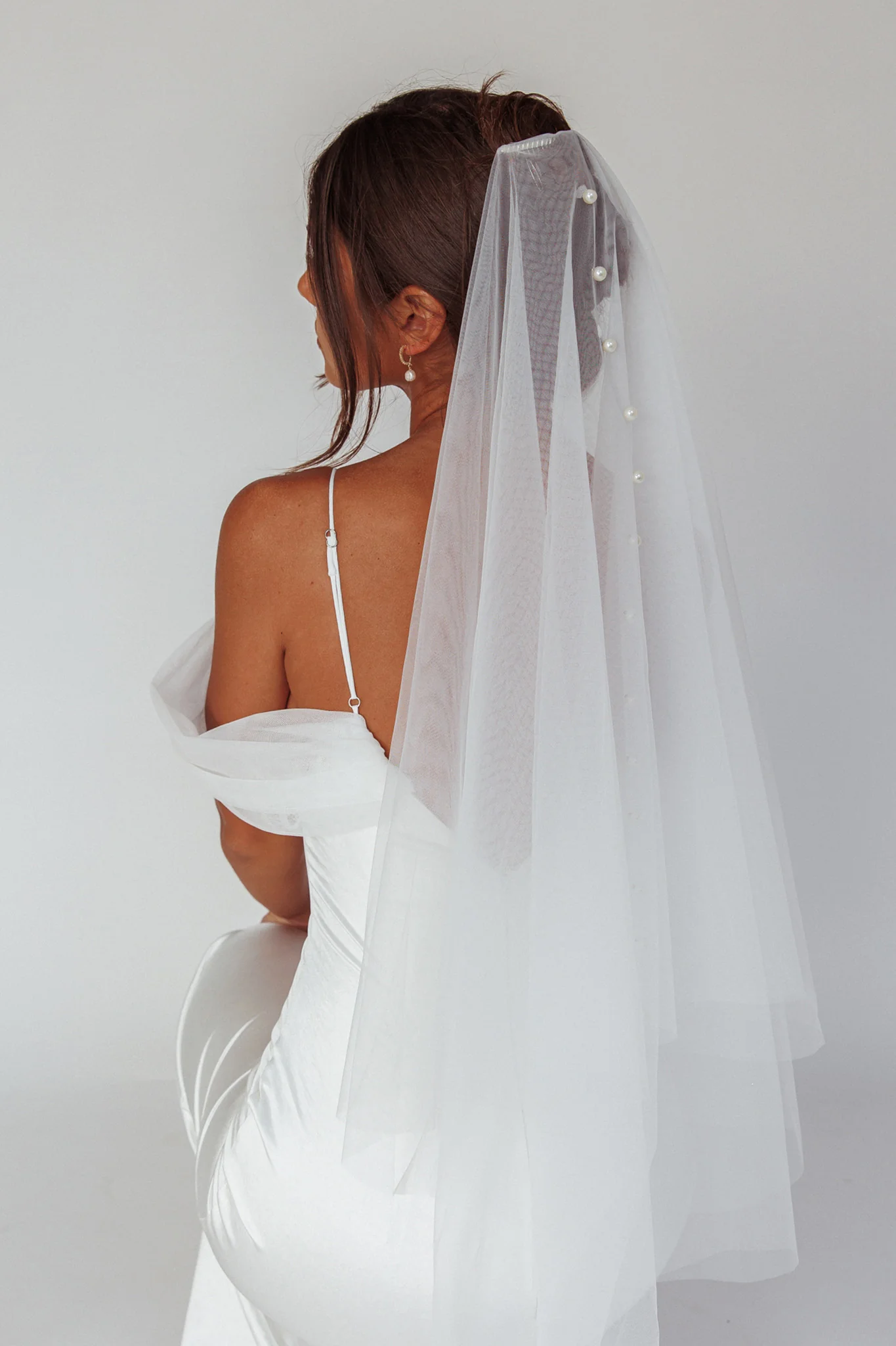 Marina Pearl Accent Veil White - Image 8