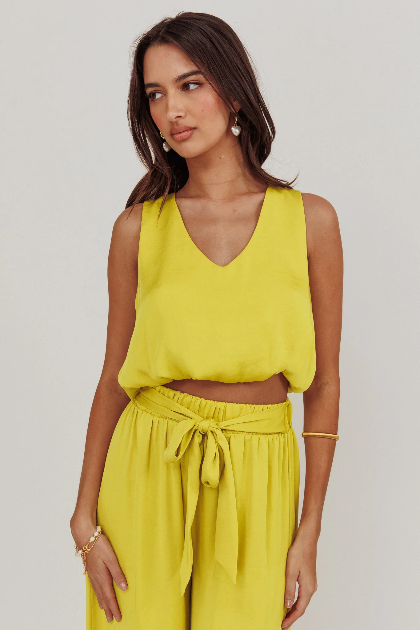 Mariposa Sleeveless Bubble Hem Top Chartreuse - Image 5