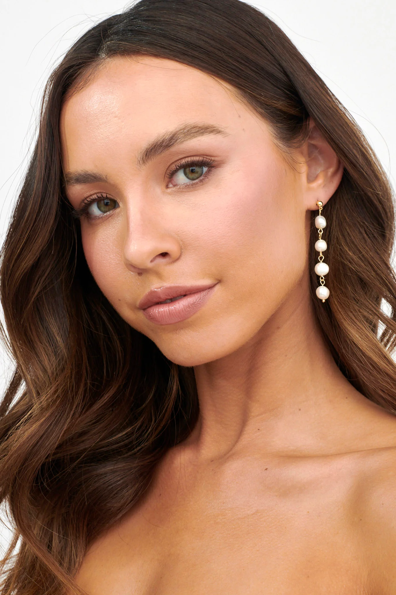 Maude Pearl Drop Chain Earrings Gold - Image 4