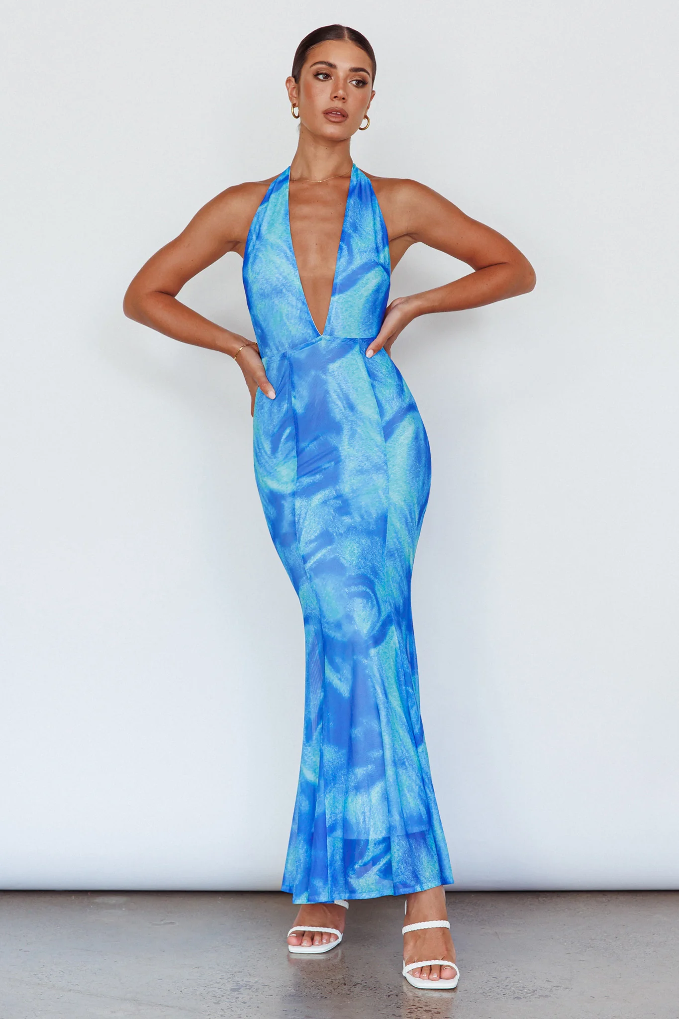 Mayah Halterneck Maxi Dress Printed Blue - Image 3