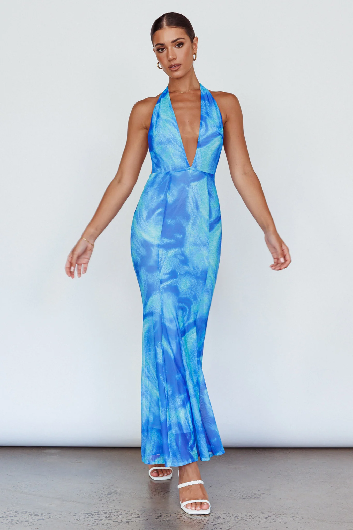 Mayah Halterneck Maxi Dress Printed Blue - Image 9