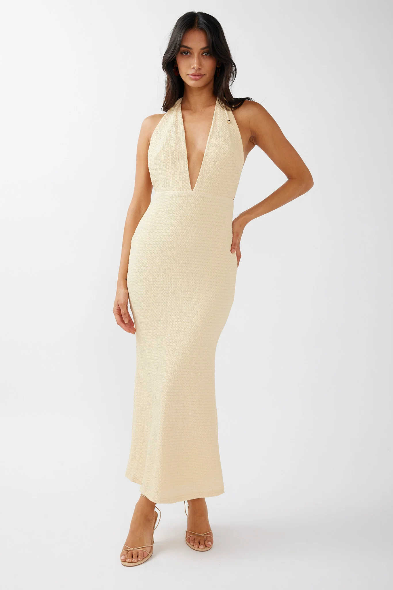 Mayah Halterneck Maxi Dress Textured Lemon - Image 3