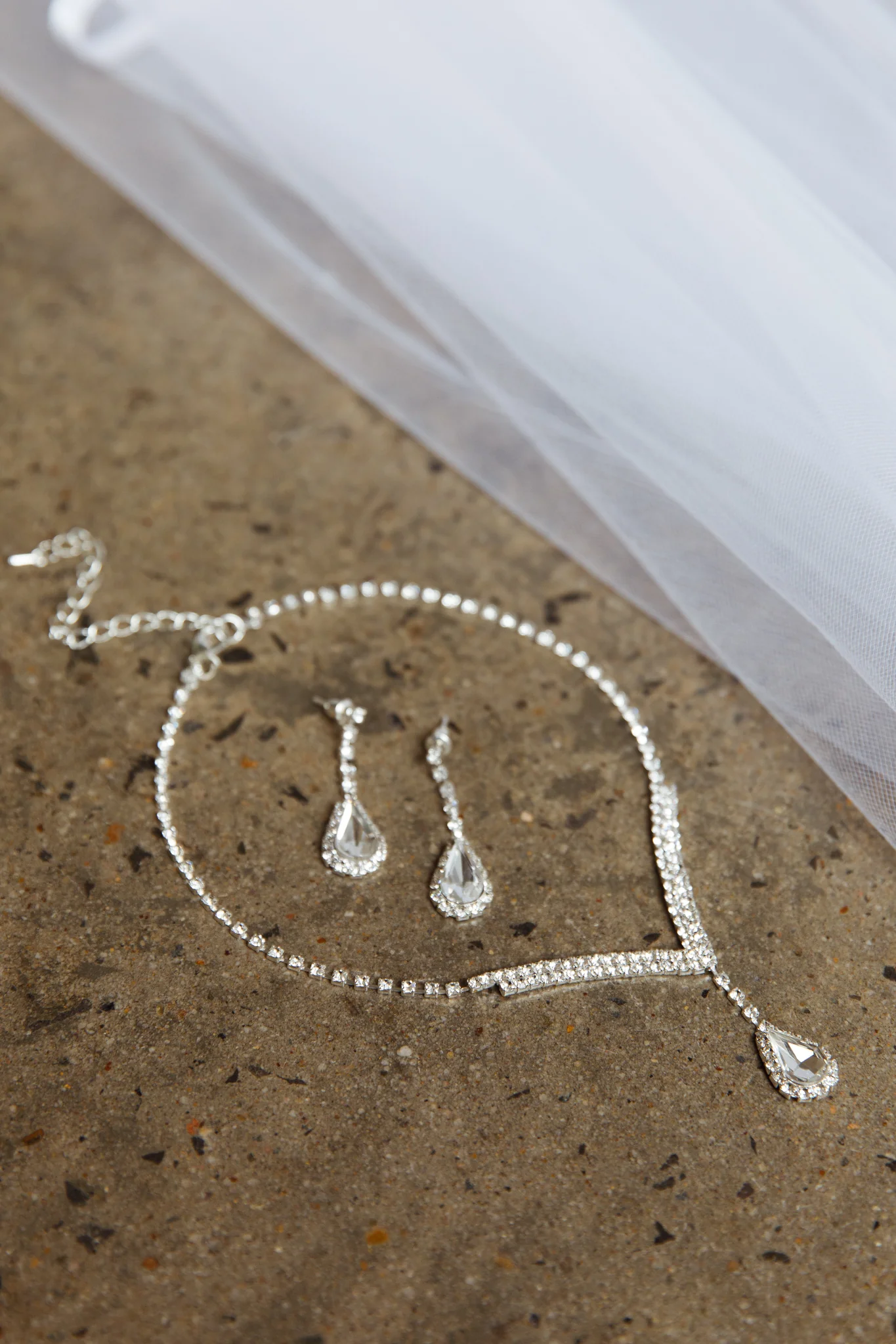 Melissa Diamante Necklace and Earrings Set Silver - Image 7