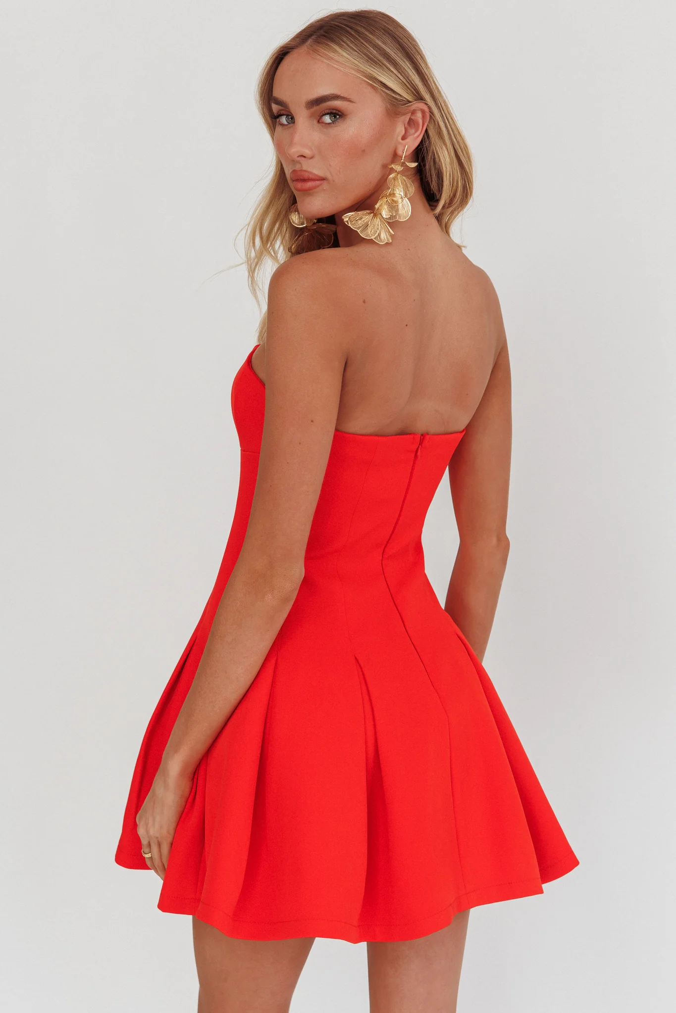 Melodic Strapless Pleat Mini Dress Red - Image 2