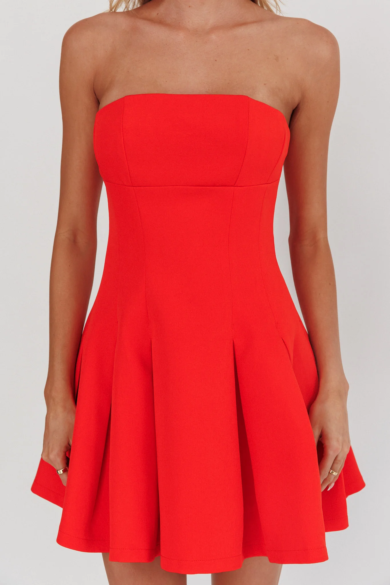 Melodic Strapless Pleat Mini Dress Red - Image 3