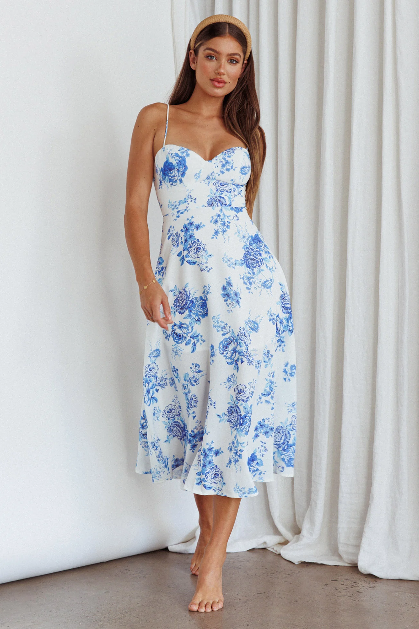 Mi Vida Sweetheart Neckline Midi Dress Floral Blue - Image 6