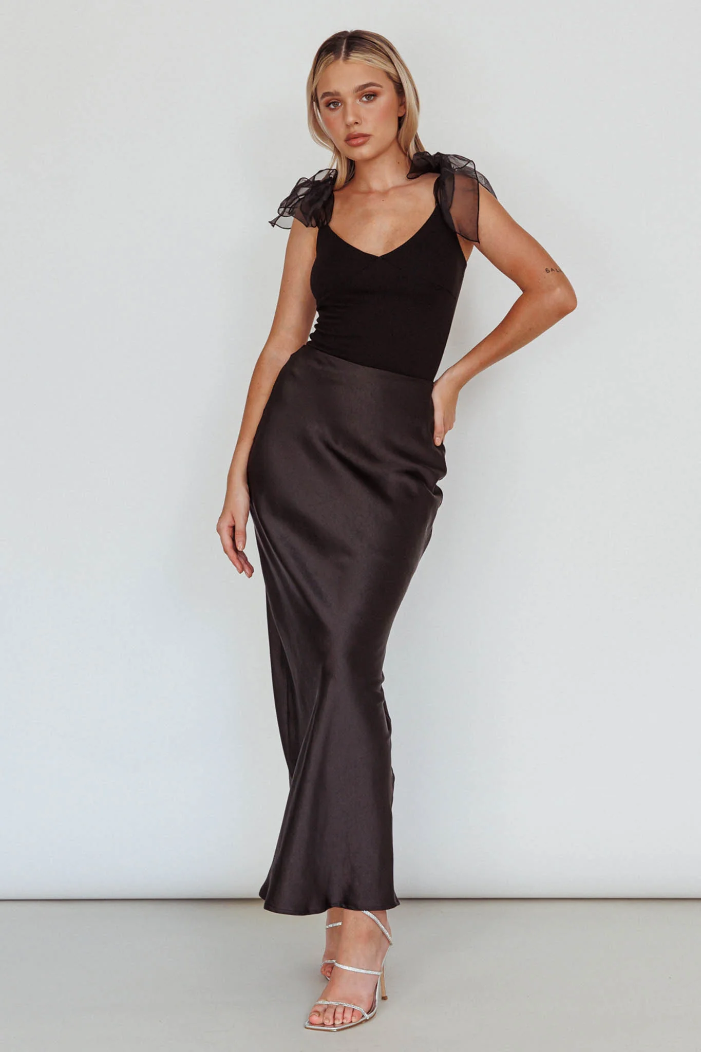 Midsomer Tied Shoulder Bodysuit Black - Image 5