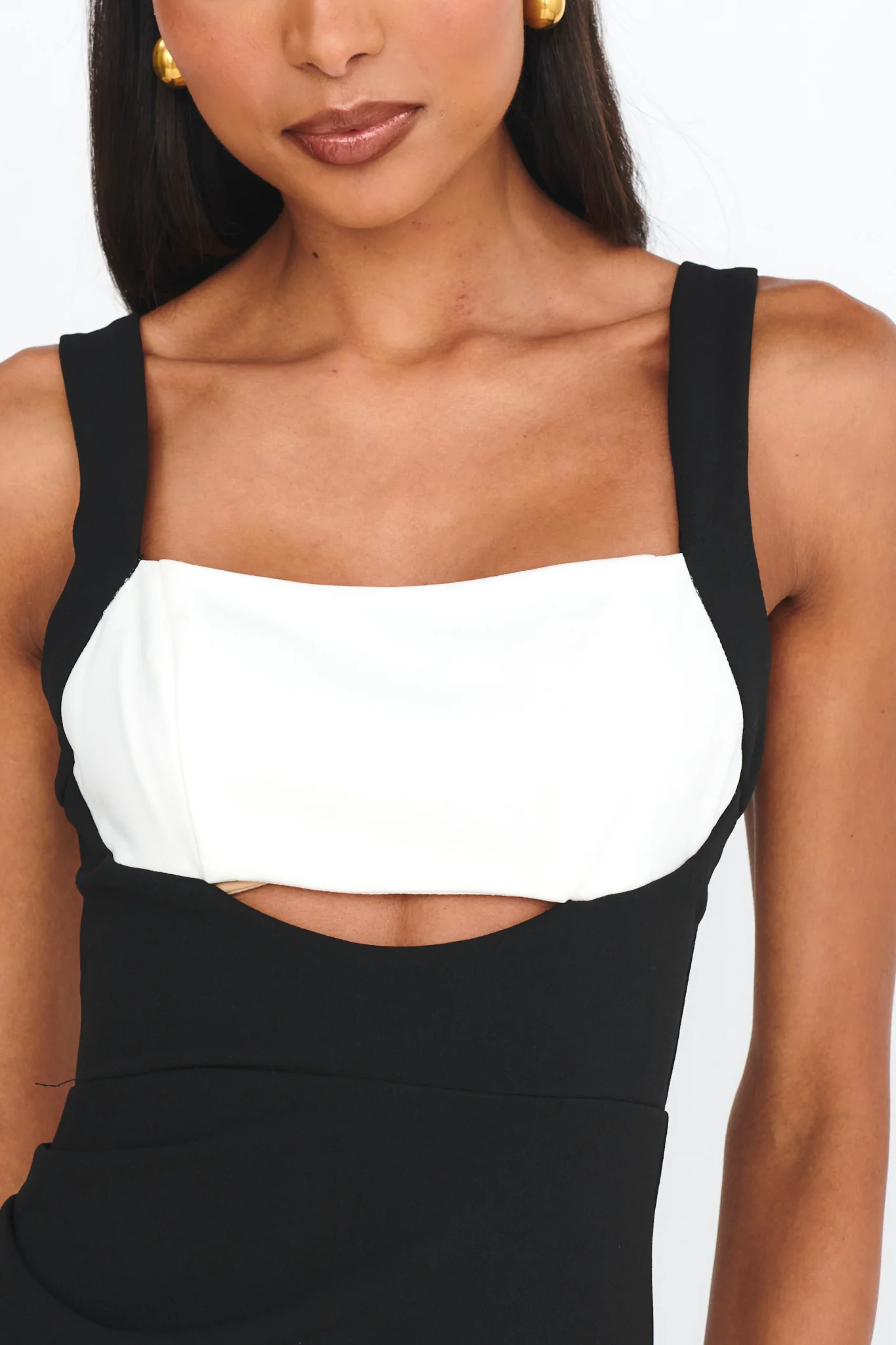 Move Maker Cut-Out Midi Dress Black - Image 3