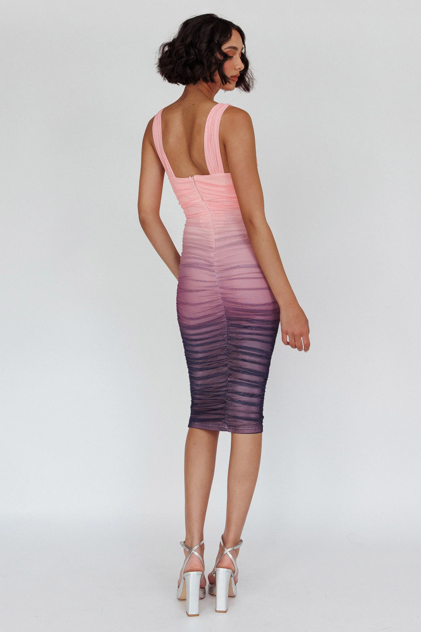 Nadia Ruched Midi Dress Gradient Pink - Image 2