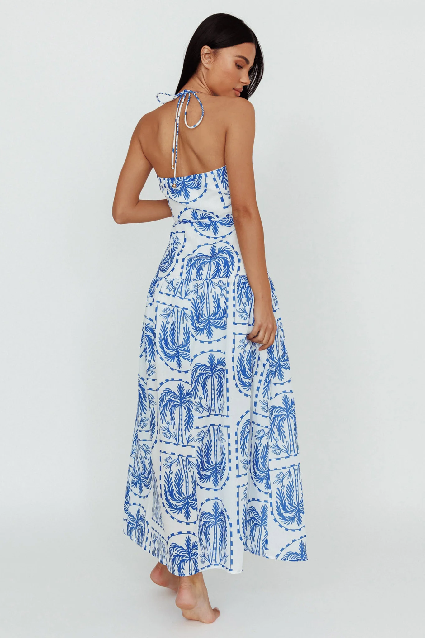 Natasia Halterneck Maxi Dress Palm Print Blue - Image 2
