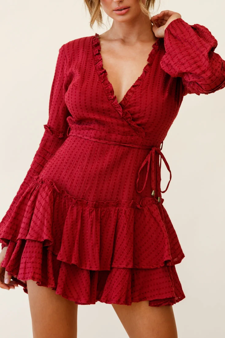 Neve Balloon Sleeve Layered Ruffle Hem Dress Wine - Image 4