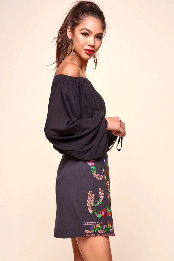 Nina San Lucas Floral Embroidered Mini Skirt Black - Image 2