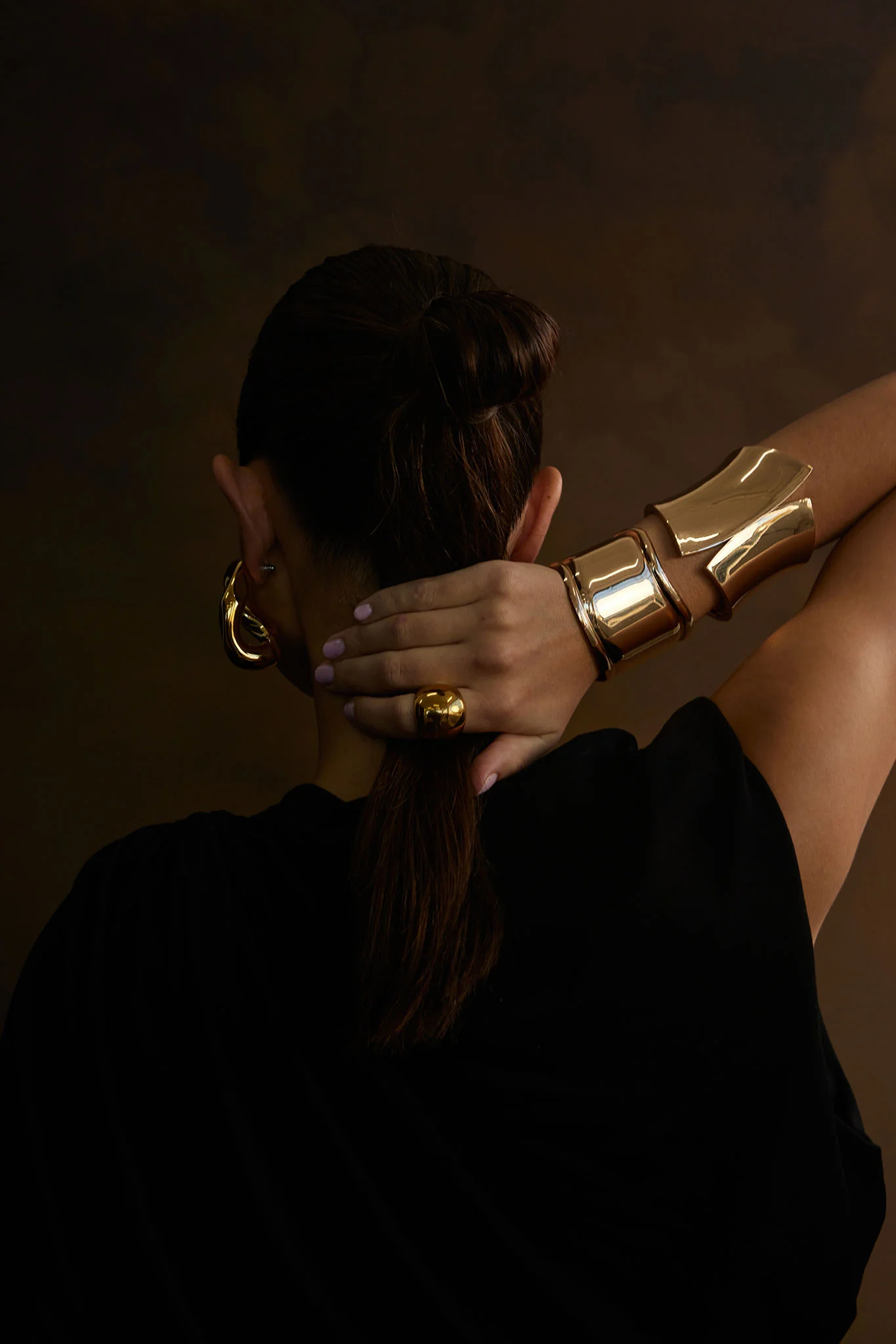 NOAH Chunky Ring Large Gold - Image 7