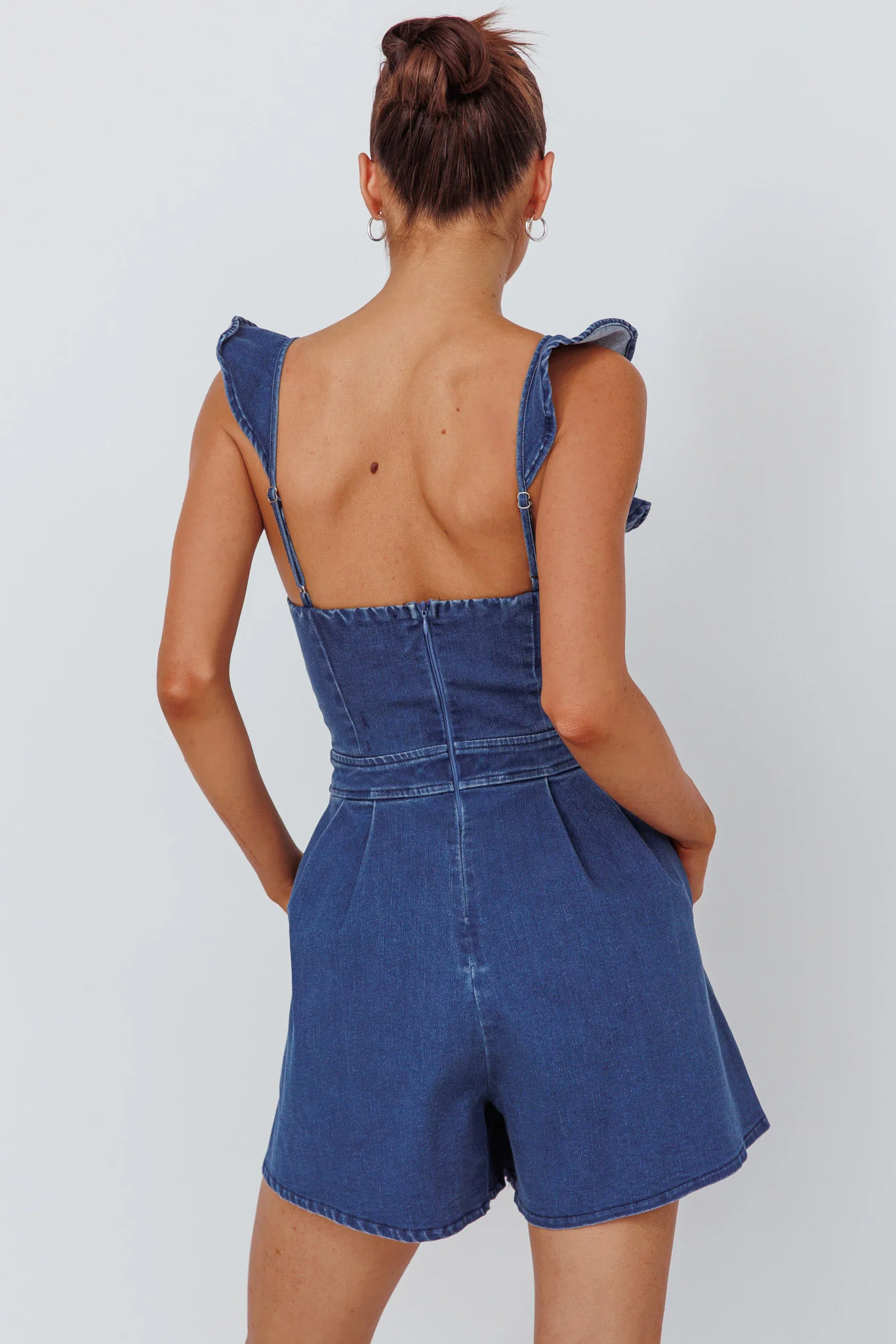Nola Flared Ruffle Romper Light Denim - Image 2
