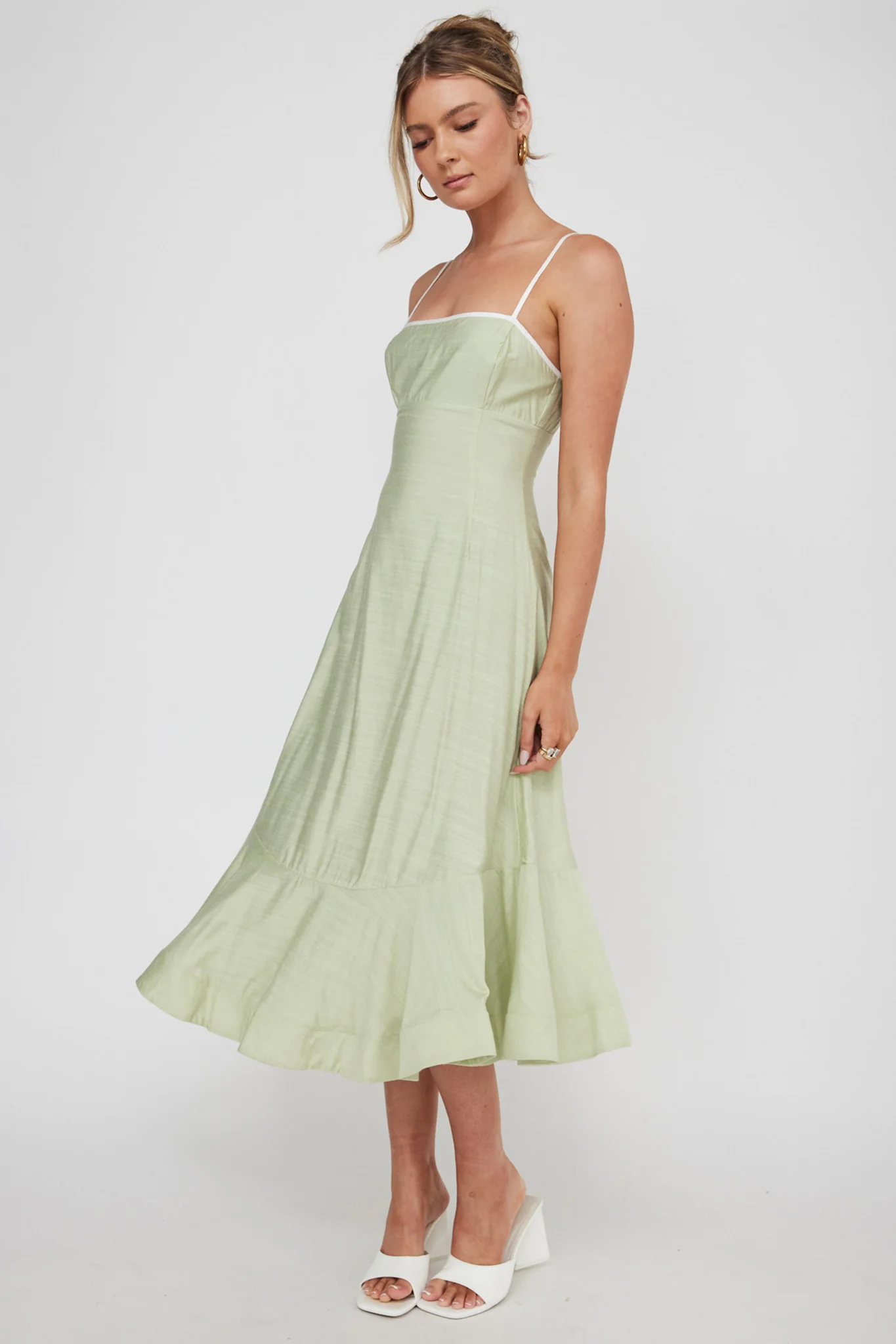 Noni Cami Strap Swing Midi Dress Pistachio - Image 3