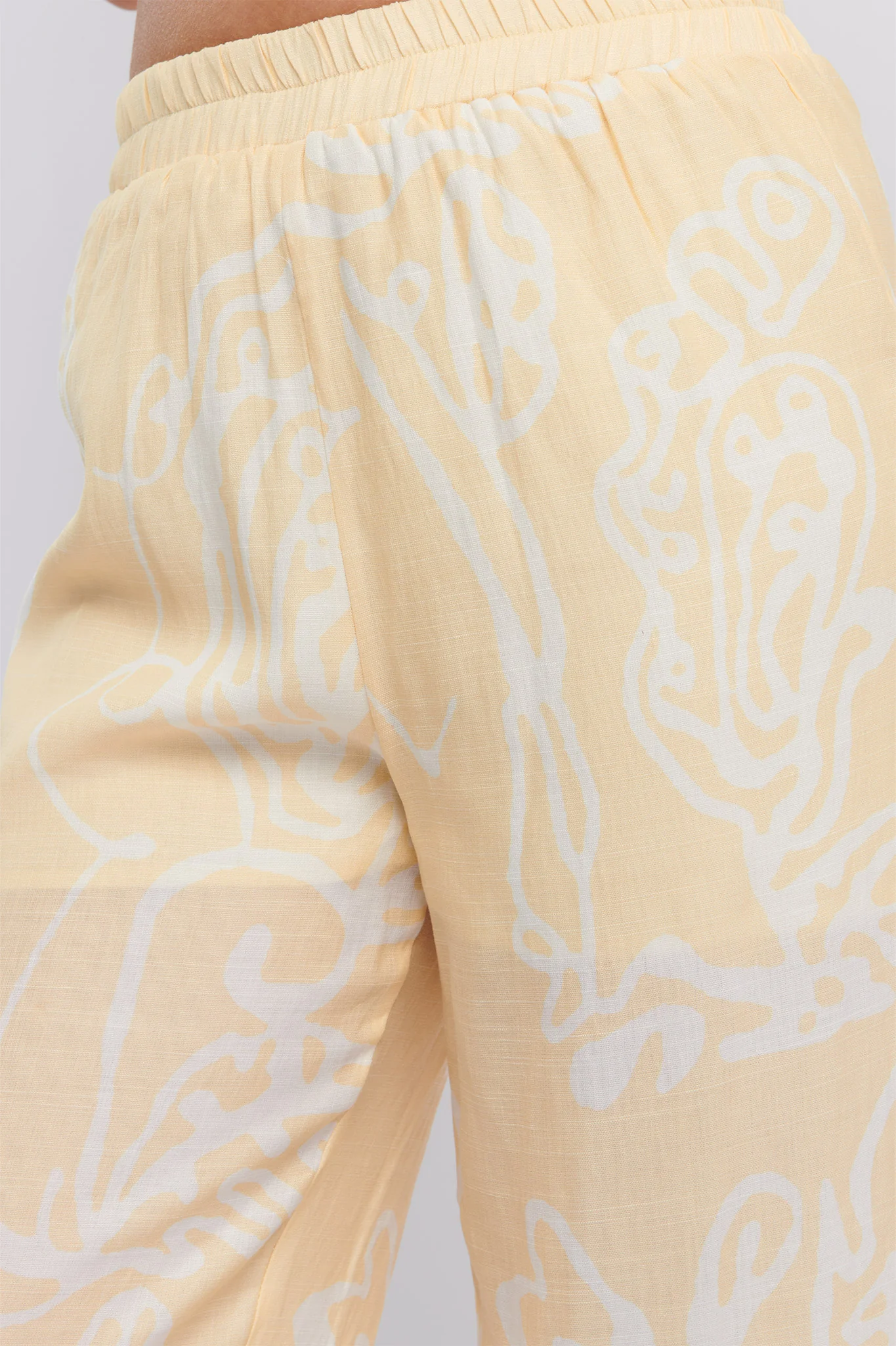 Oceania Long Pants Print Yellow - Image 4