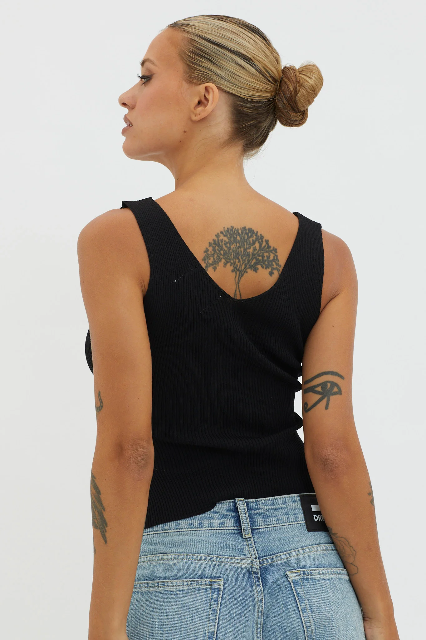 Off-Duty V-Neck Ribbed Knit Top Black - Image 2