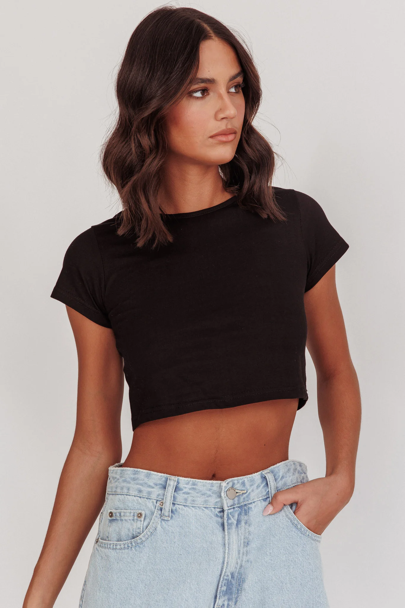 Olly Cropped Baby Tee Black - Image 6
