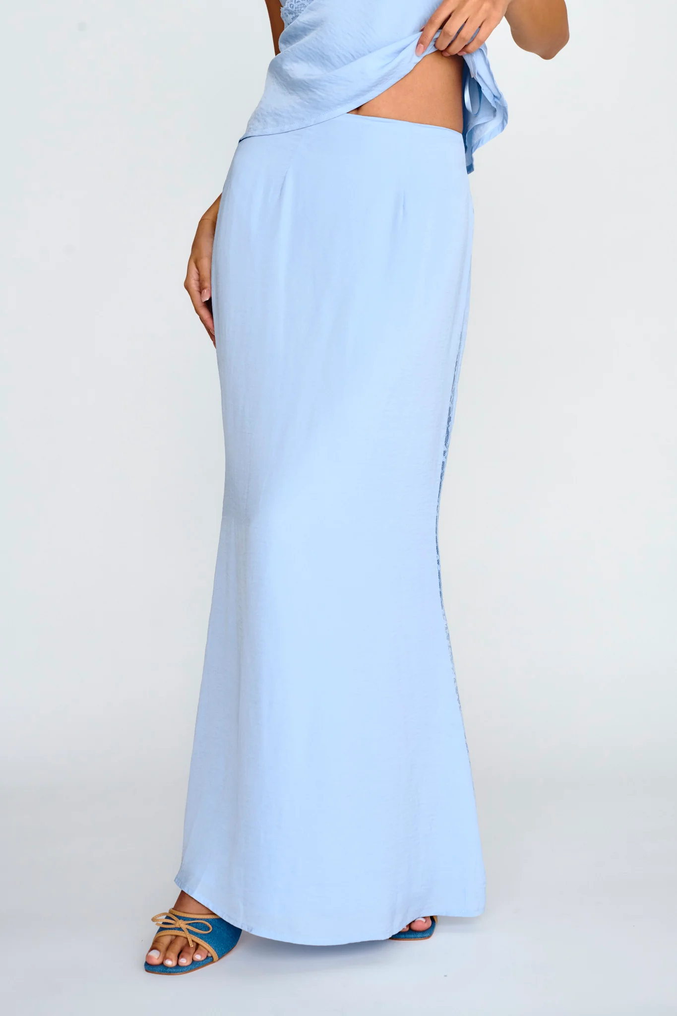 Pammy Lace Trim Maxi Skirt Cloud Blue - Image 3