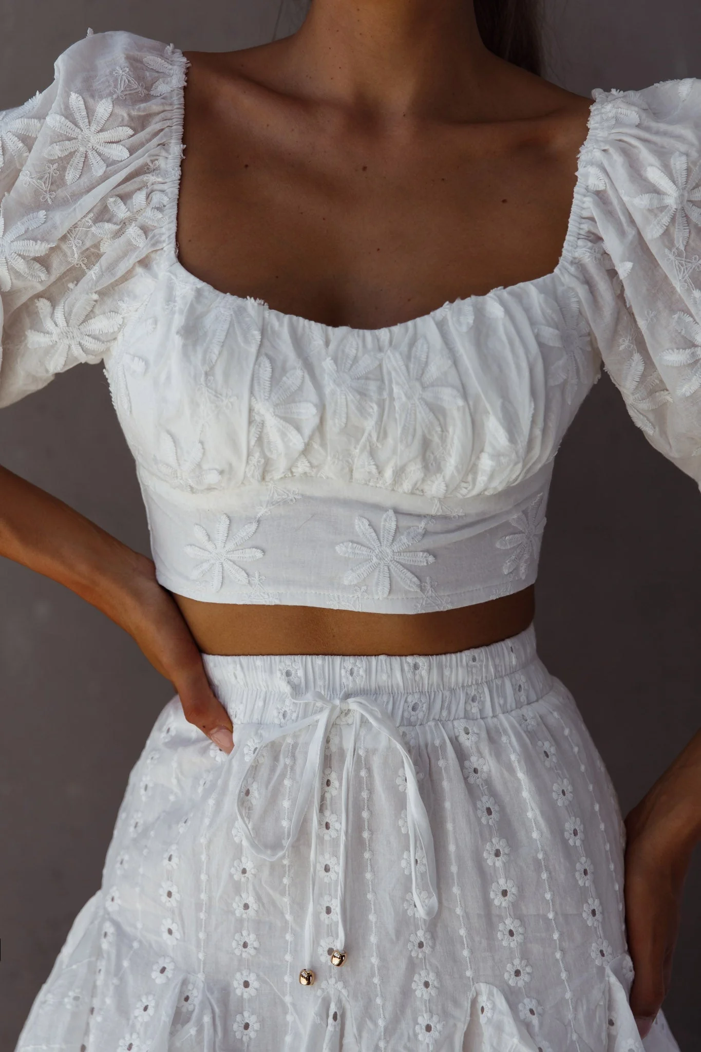 Passing By Tied Back Crop Top White - Image 4