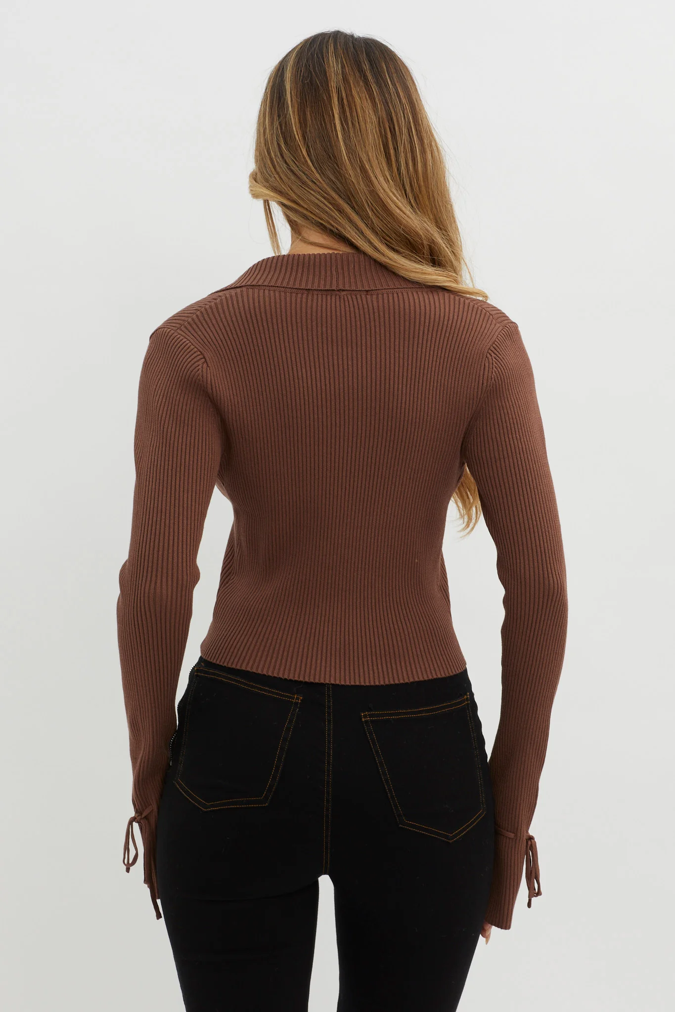 Pippi Flared Cuff Knit Crop Top Cocoa - Image 2