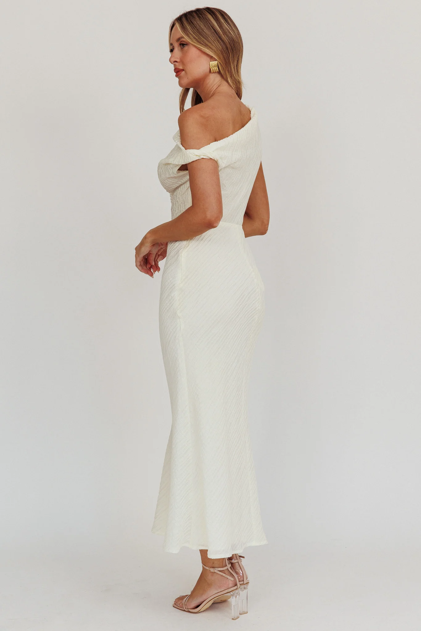 Play Date Off Shoulder Textured Midi Dress Cream - Image 2