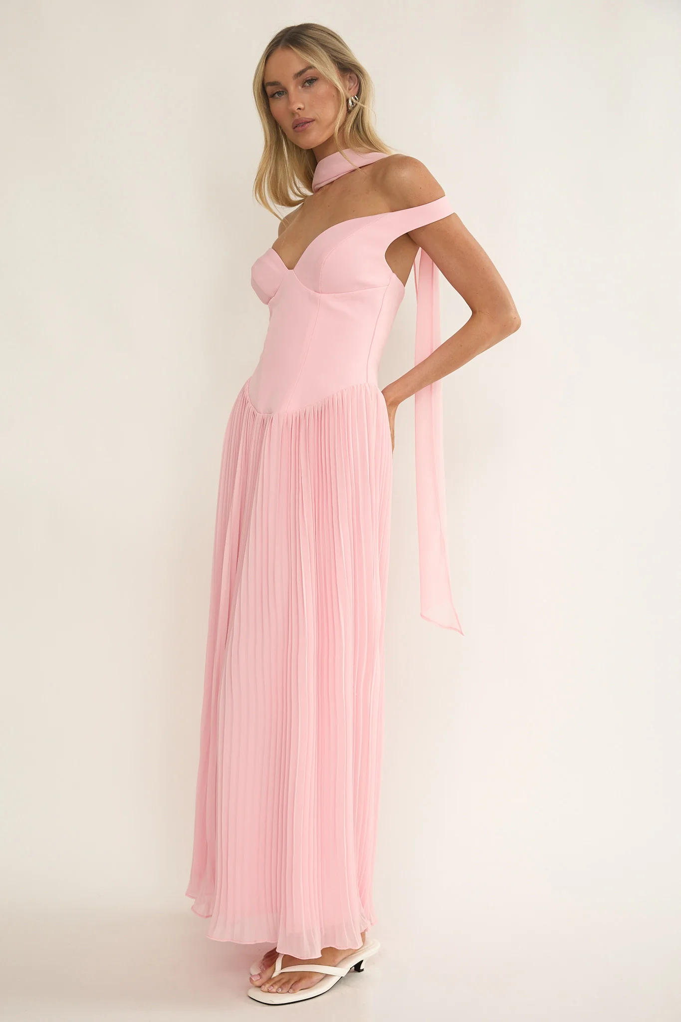 Quinnae Off-Shoulder Accordion Pleat Maxi Dress Pink - Image 6