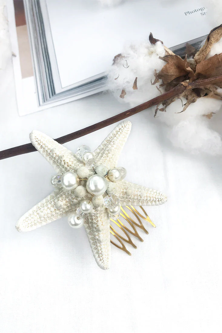Rae Pearl Accent Starfish Clip White - Image 2