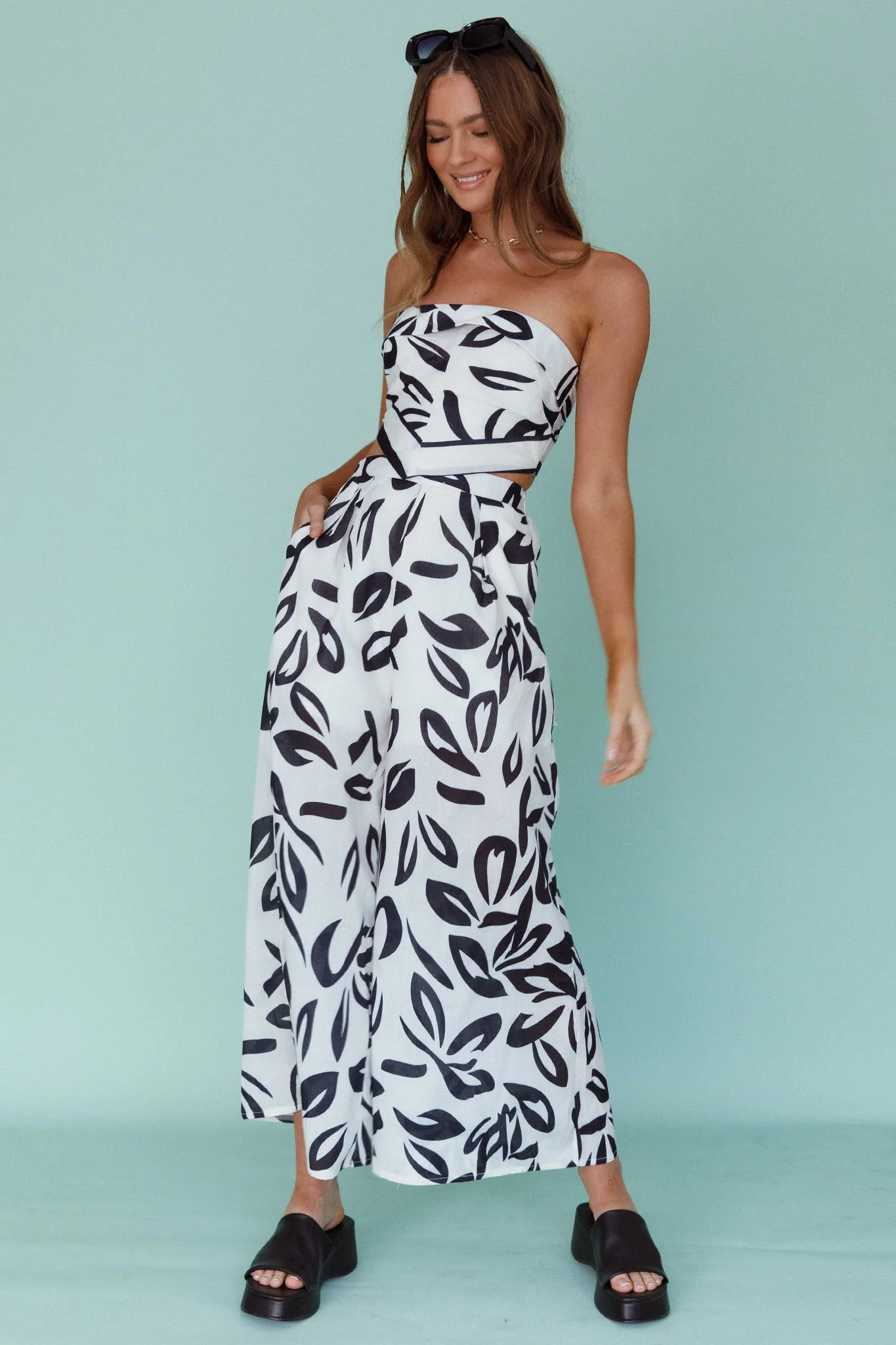 Randi Tie-Back Top Leaf Print Black - Image 9