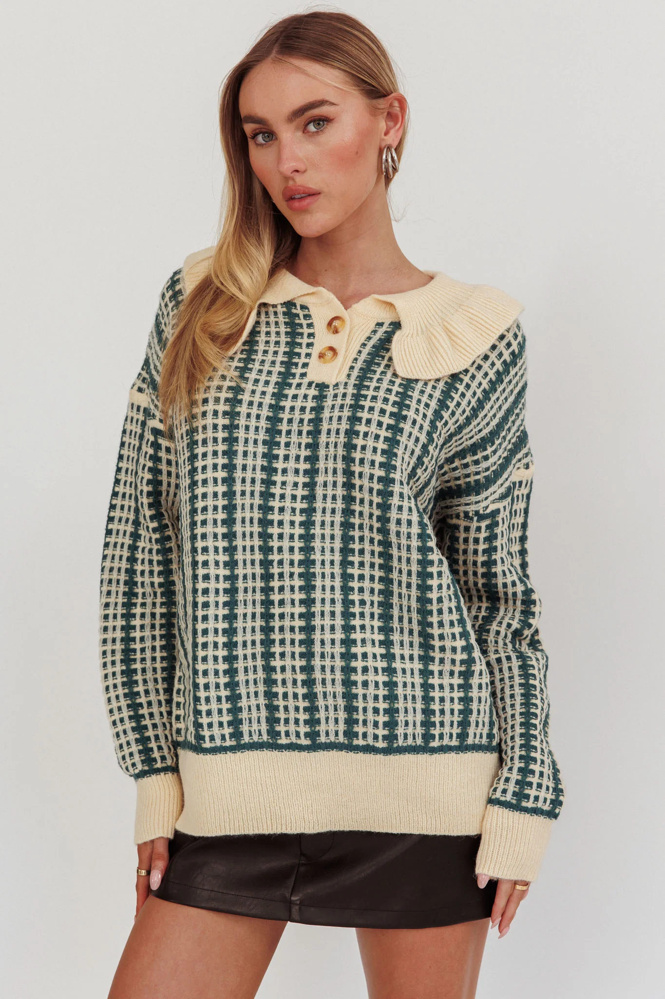 Rewrite Quarter Button Knit Sweater Emerald - Image 5