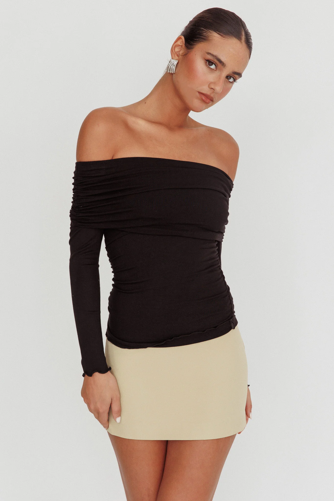 Ricki Off-Shoulder Long Sleeve Top Black - Image 5