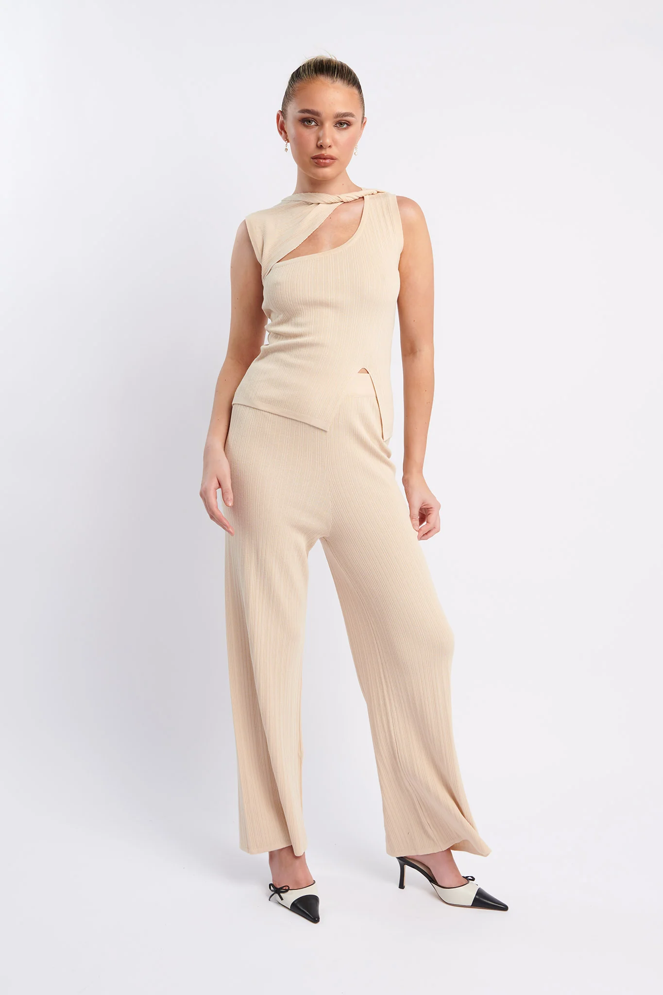 Rossana Twist Neck Sleeveless Keyhole Top Oat - Image 3