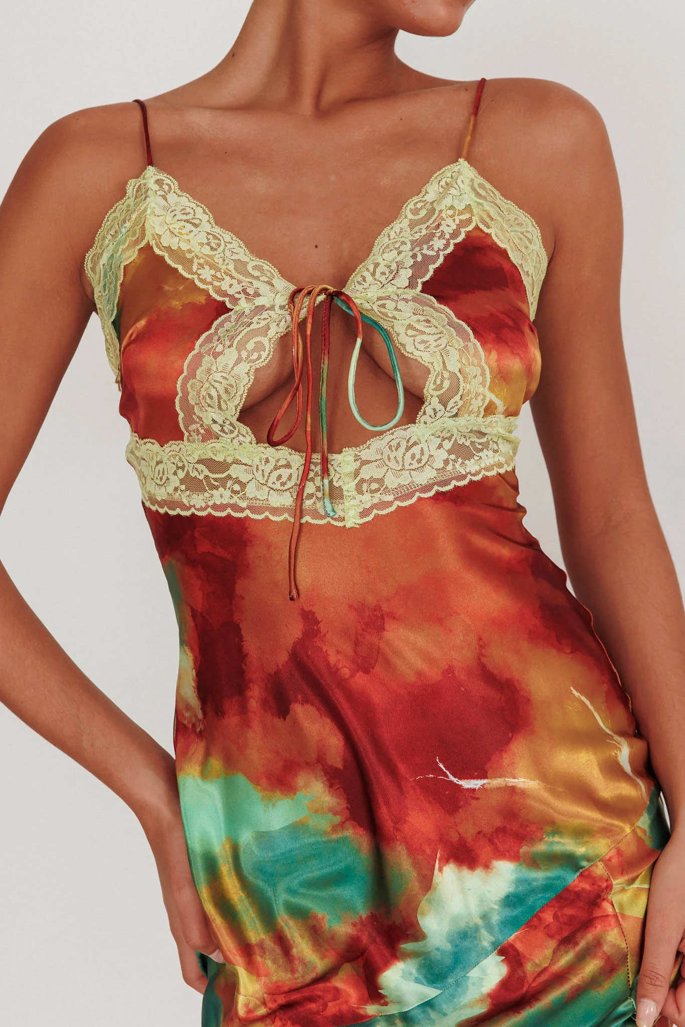 Saga Bust Keyhole Satin Maxi Dress Green - Image 4