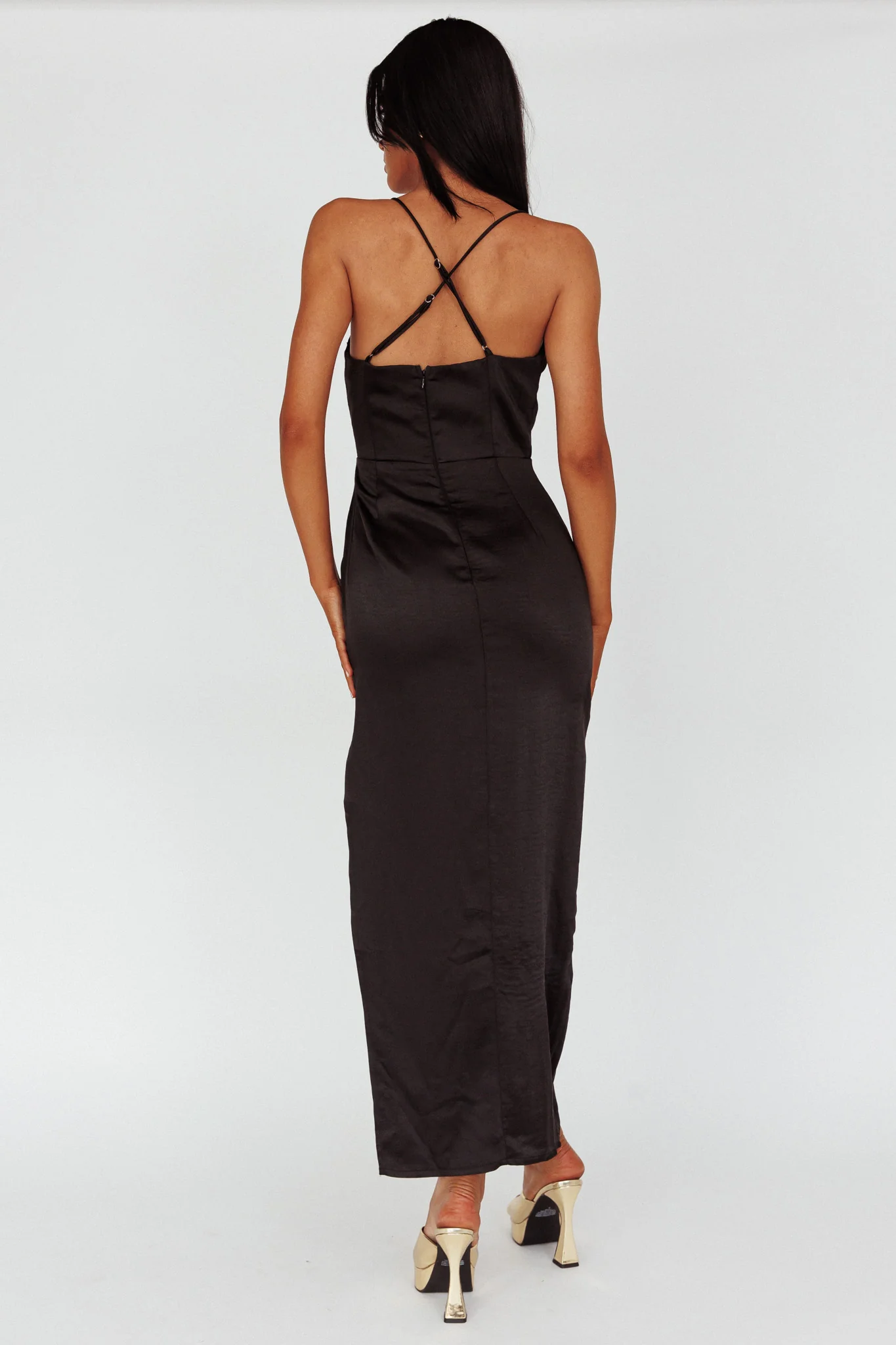 Salma Lace V-Neckline Midi Dress Black - Image 2