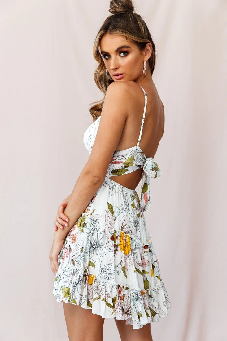 Sanctuary Applique Bust Tie-Knot Back Dress Floral Print White - Image 3
