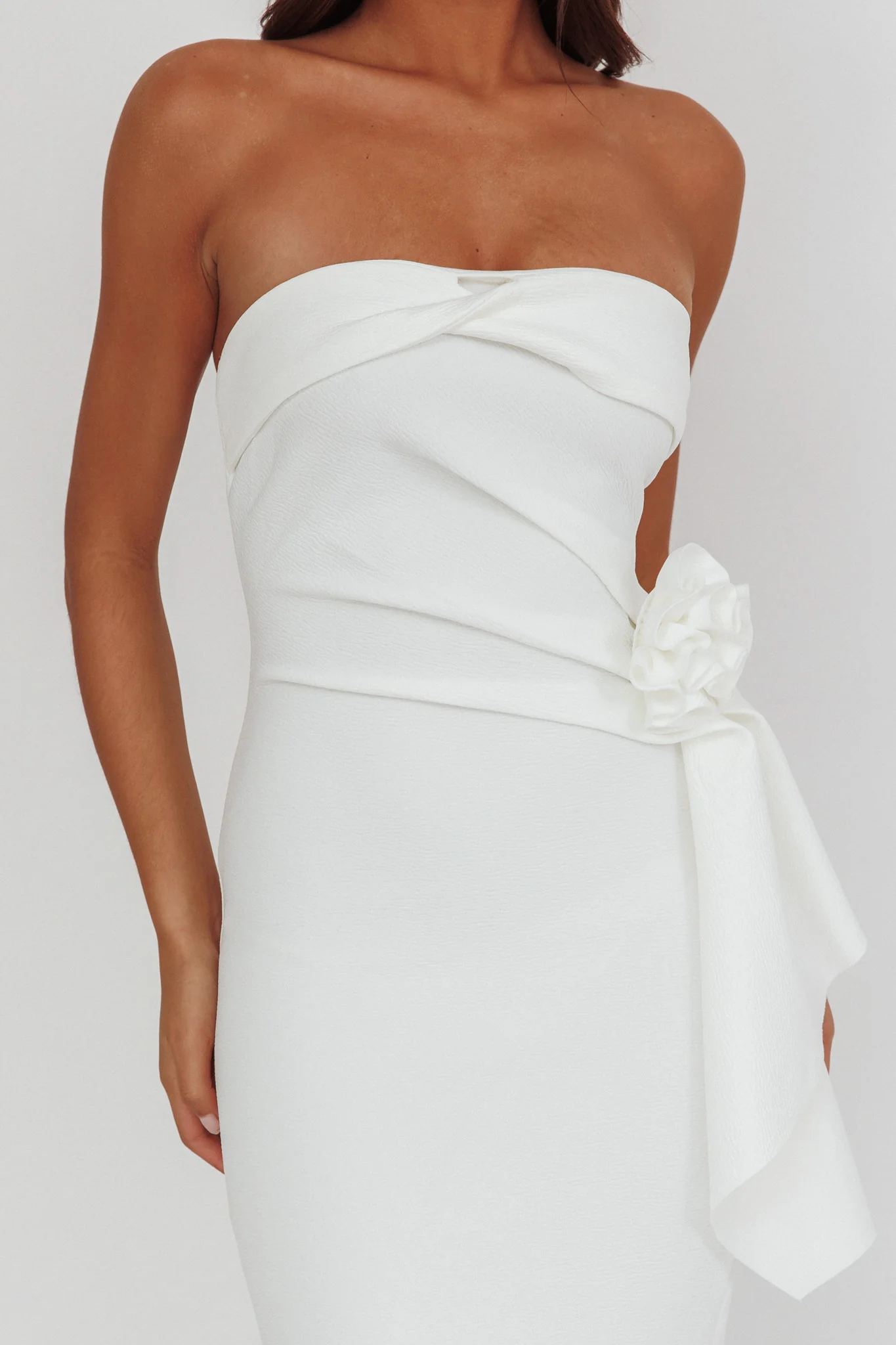 Sasha Cascade Ruffle Rosette Midi Dress White - Image 3