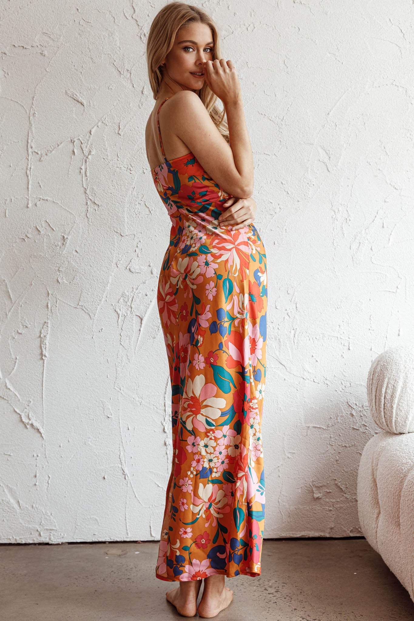 Sea Change Twist Bust Midi Dress Floral Orange - Image 8
