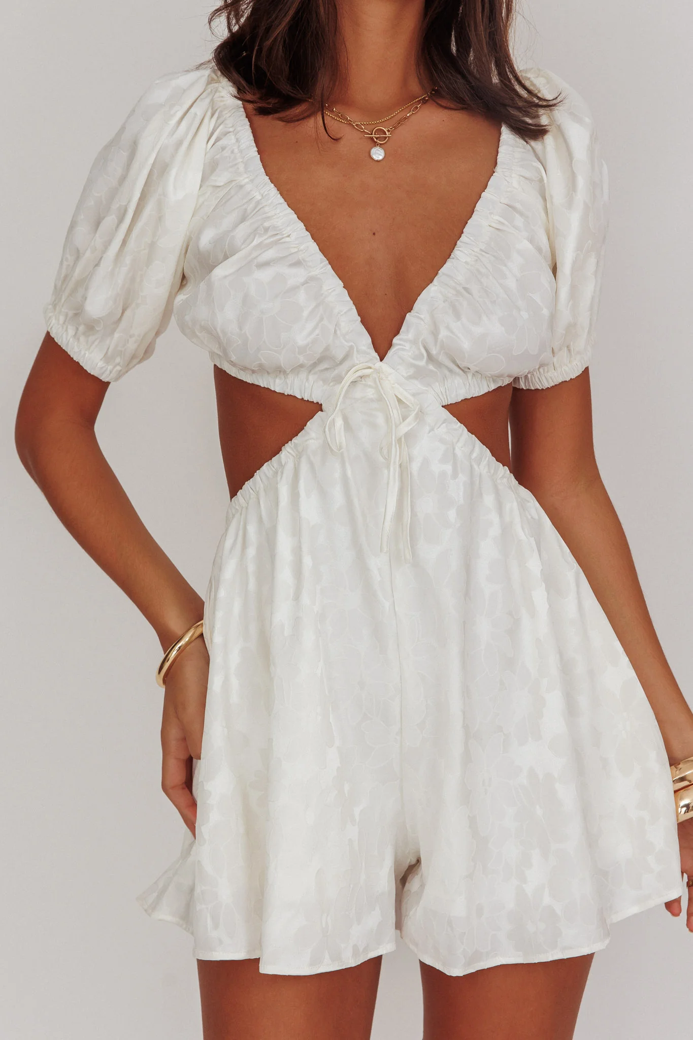 See The Light Puff Sleeves Romper Ivory - Image 4