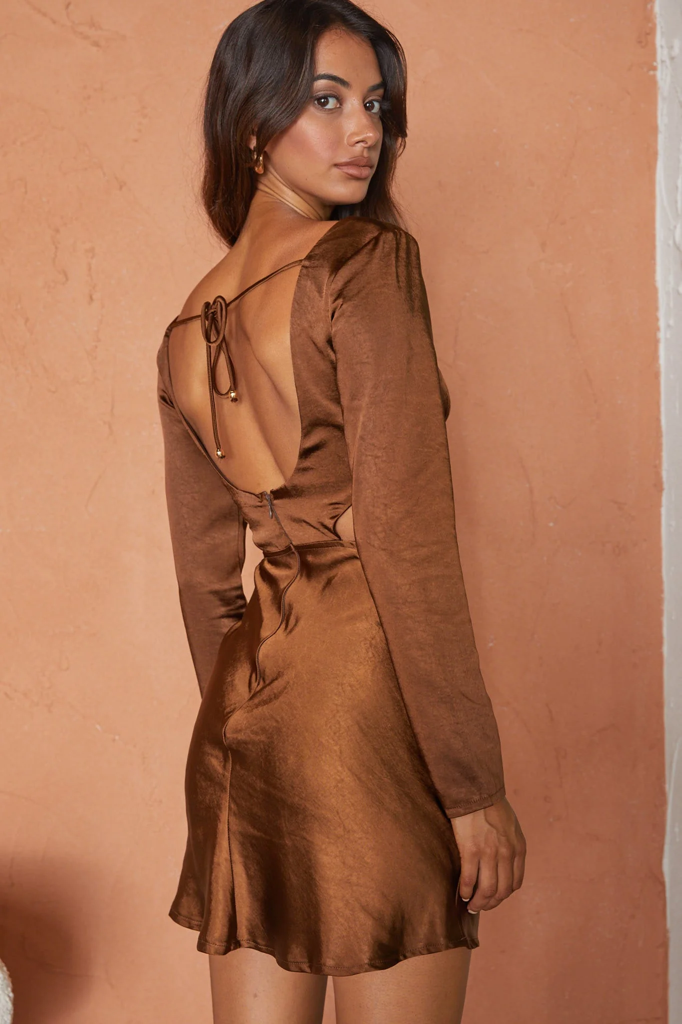 Shaken Not Stirred Cut-Out Waist Long Sleeve Pleat Mini Dress Chocolate - Image 2