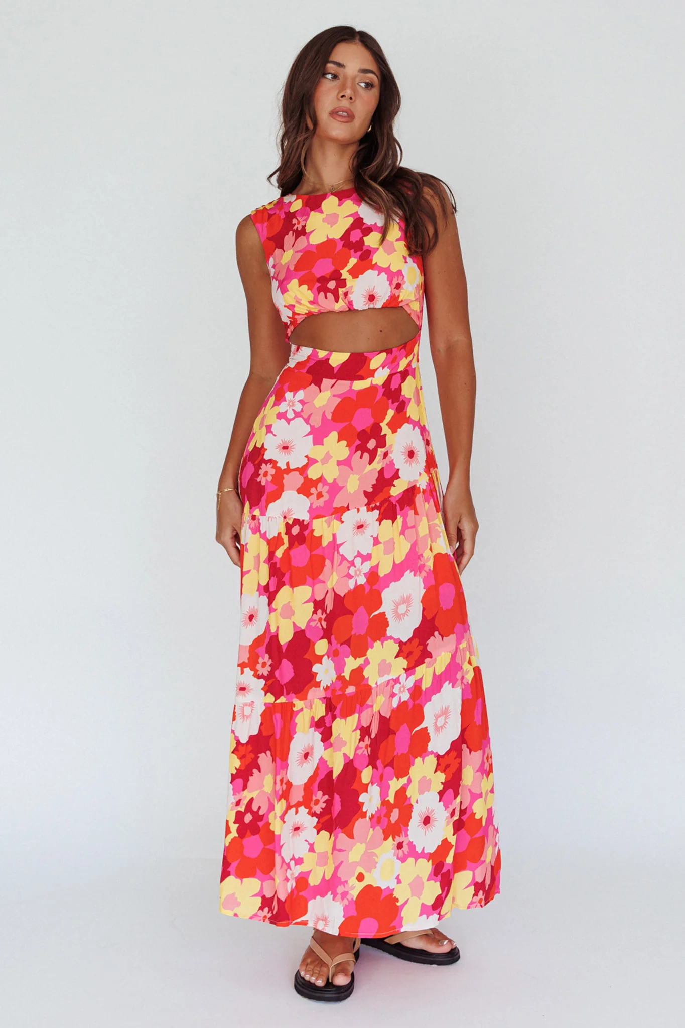 Shaniqua Cut-Out Sleeveless Midi Dress Floral Pink - Image 3