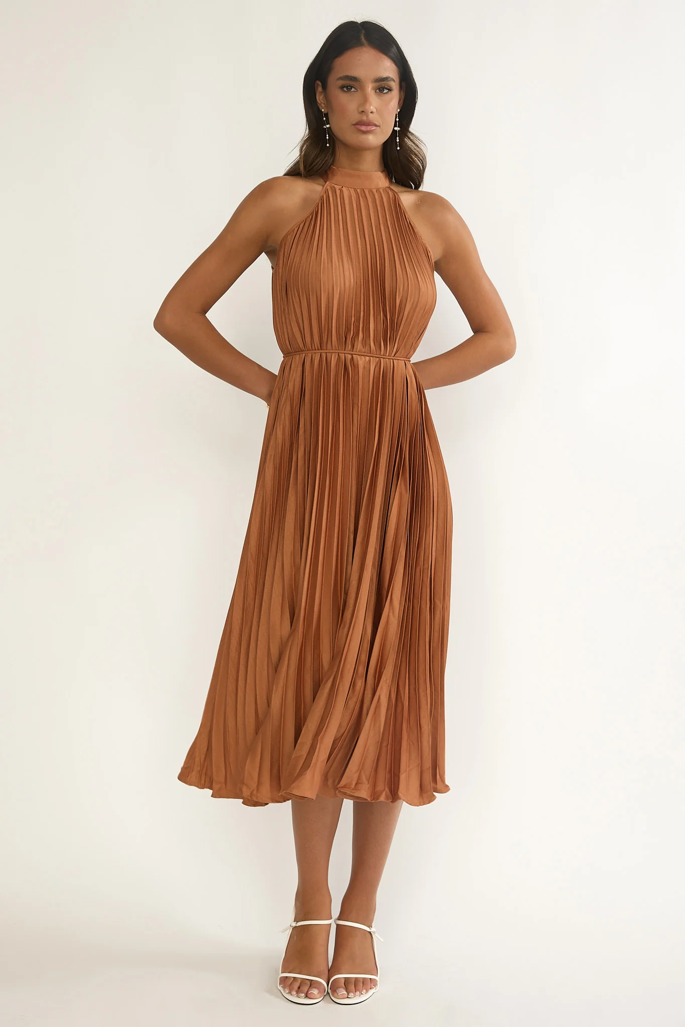 Sharaya Accordion Pleat Midi Dress Mocha - Image 5