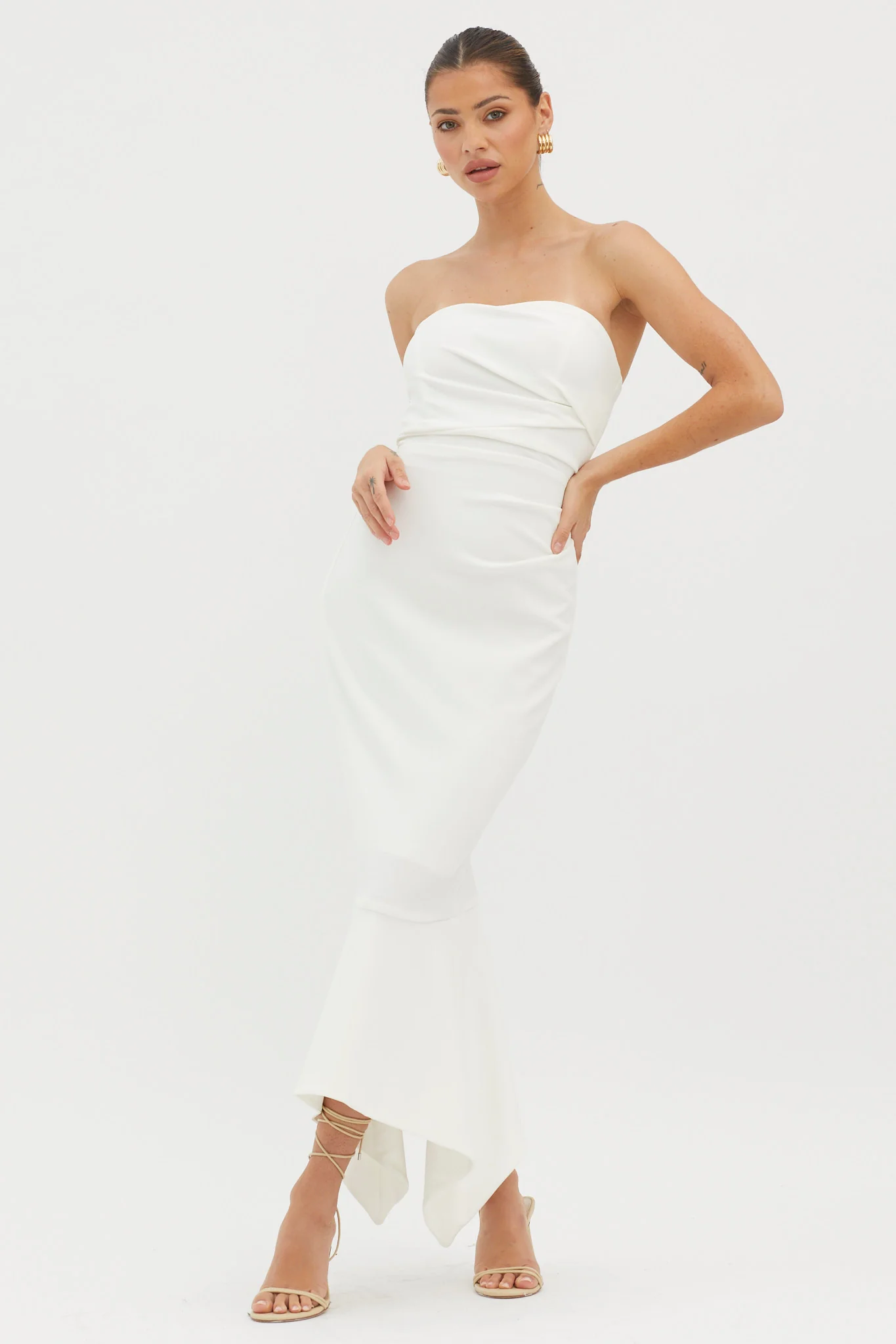 Sharona Strapless Gathered Midi Dress White - Image 3