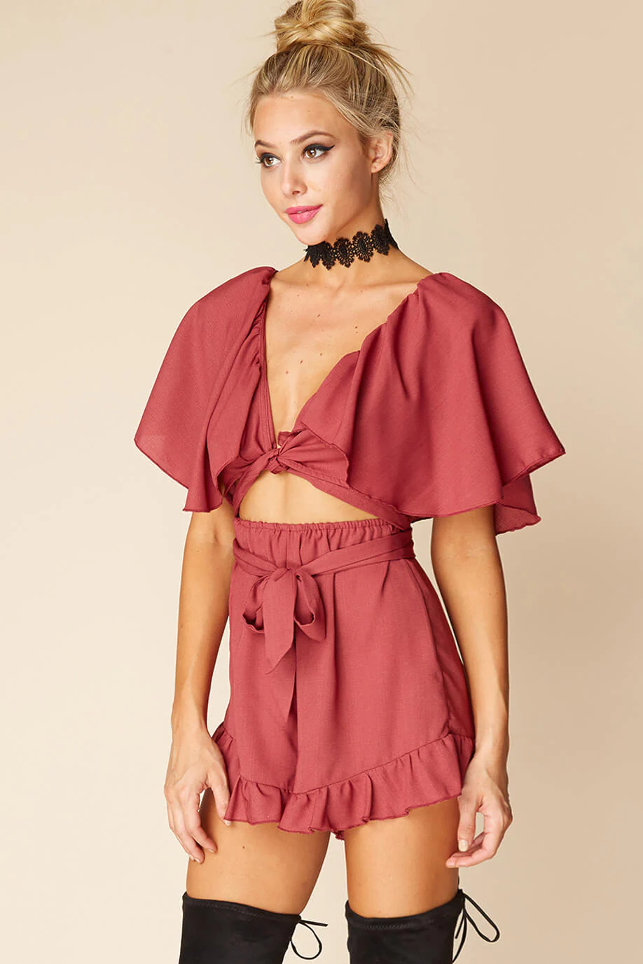 Shelly Ruffled cutout Romper Rose - Image 4